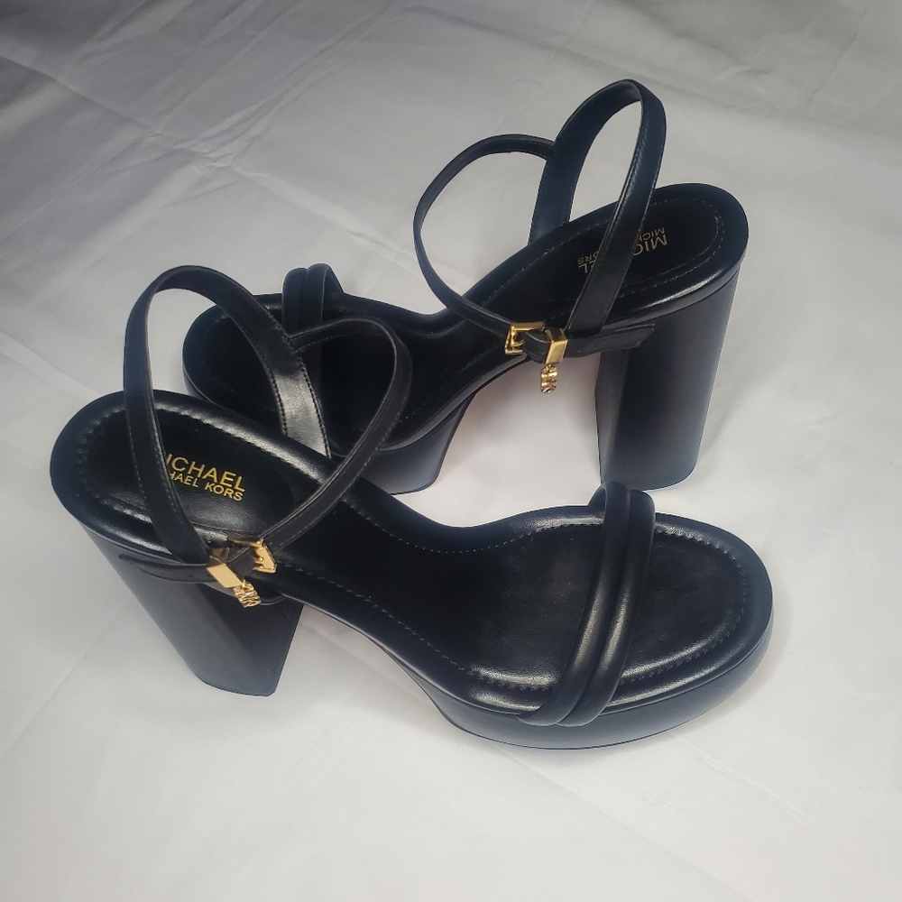 Michael kors women's Laci Ankle-Strap Platform Sandals Black Leather Size 11M .